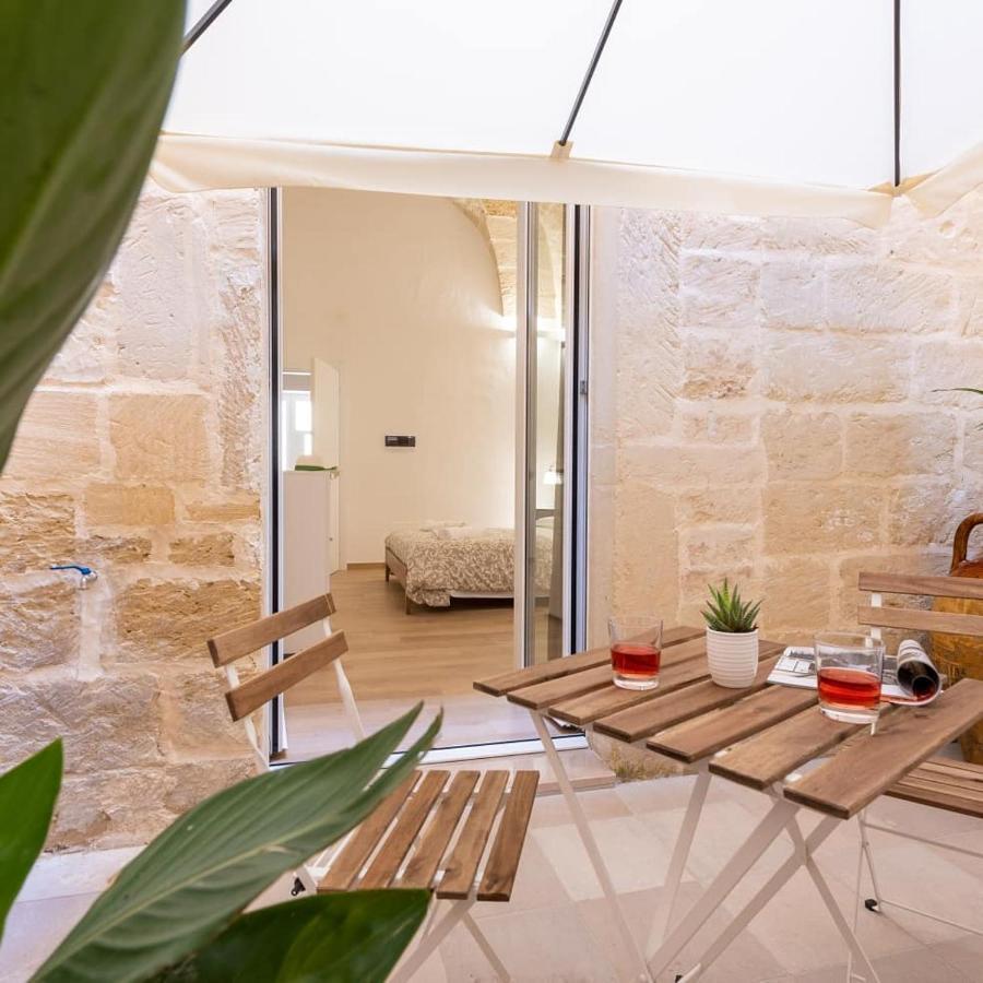 Bed and Breakfast Dimora Le Volte Lecce Exterior foto