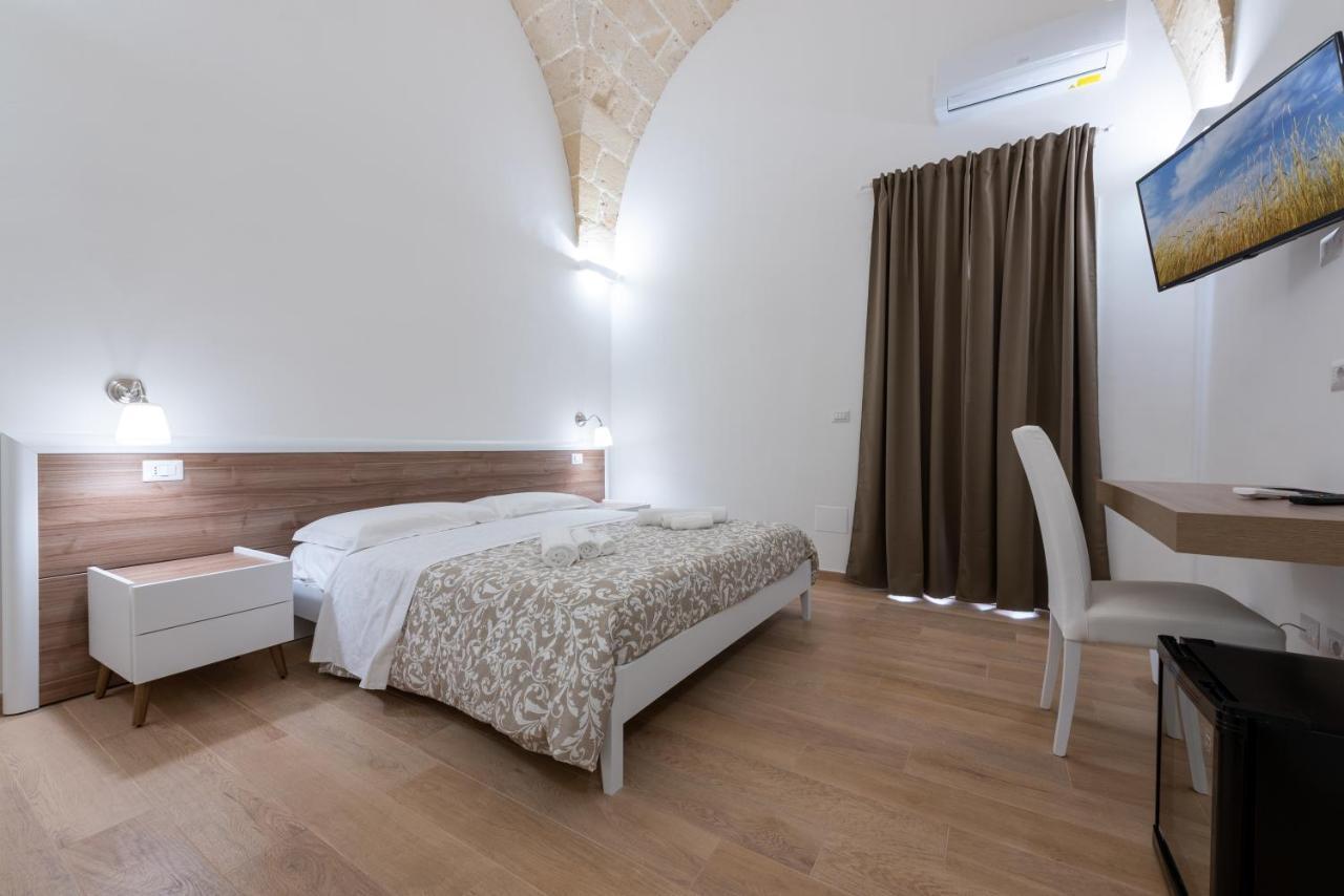 Bed and Breakfast Dimora Le Volte Lecce Exterior foto