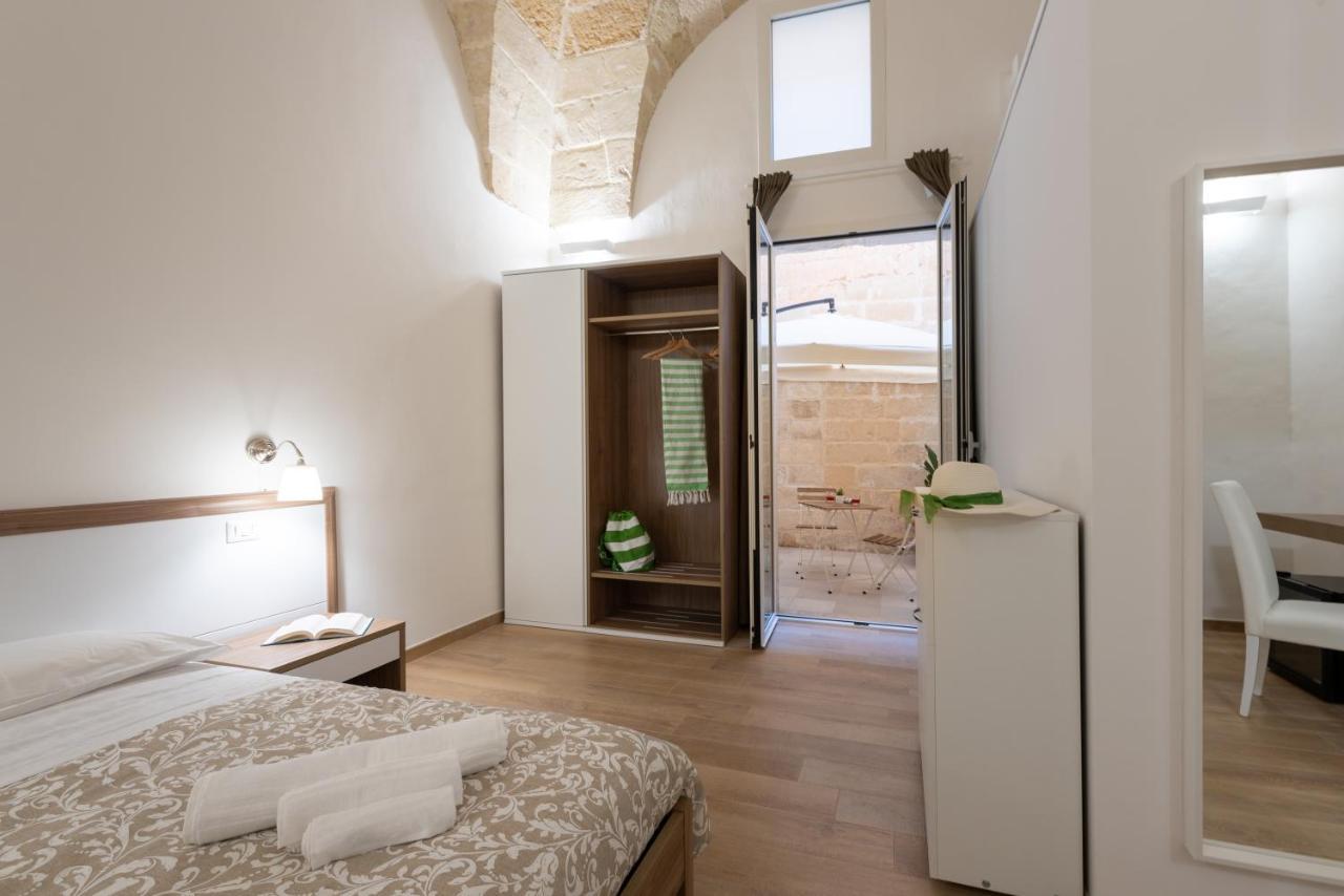 Bed and Breakfast Dimora Le Volte Lecce Exterior foto